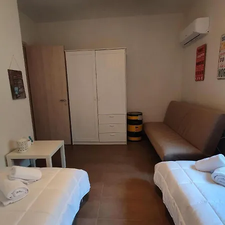 Welcoming In With Garden * לוטרה אוריאס אלניס